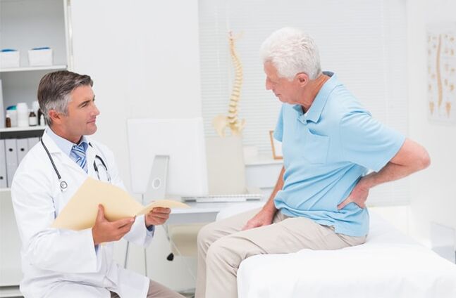 Arthrosisban szenvedő beteg orvos kinevezésénél
